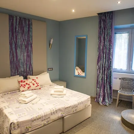 Gracchi Πανσιόν 4*